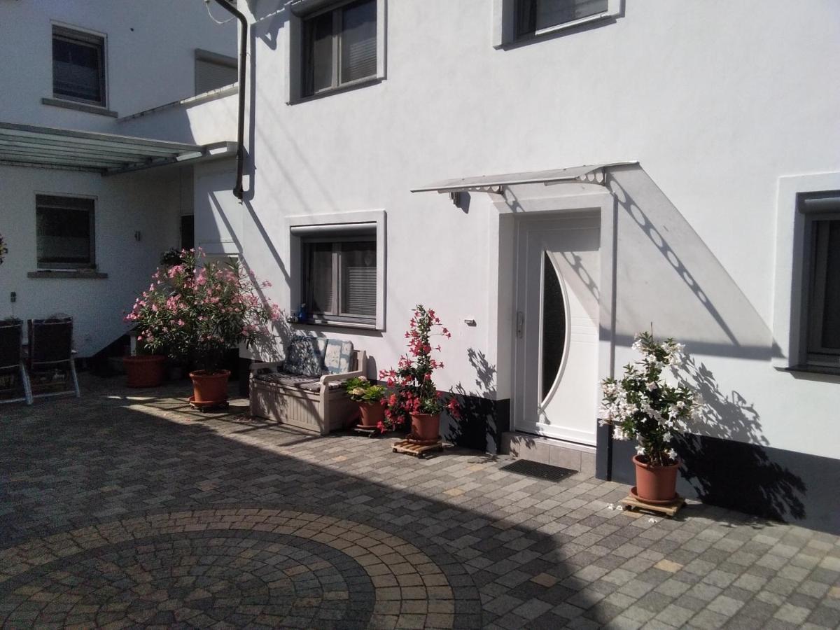 Ferienhaus Fam. Bisgen Niederkirchen bei Deidesheim Kültér fotó
